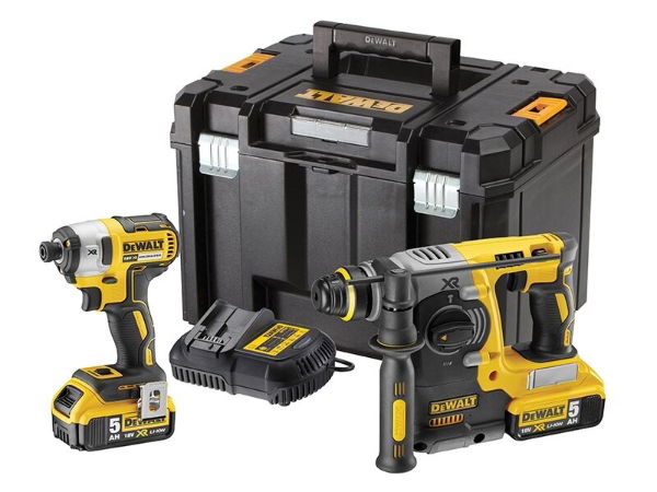 DCK2532P2 XR TWIN PACK 18 VOLT 2 X 5.0AH LI-ION